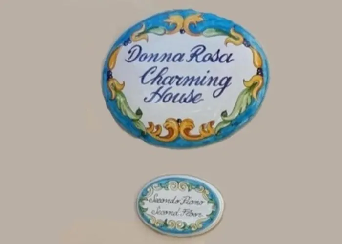 Donna Rosa - Charming House By The Sea Сasa de vacaciones